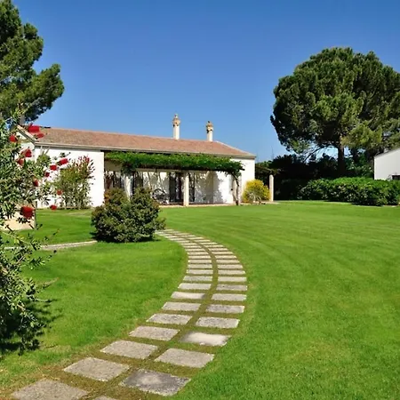 Sleeps 2 Pool Wifi T780857 * Montescaglioso