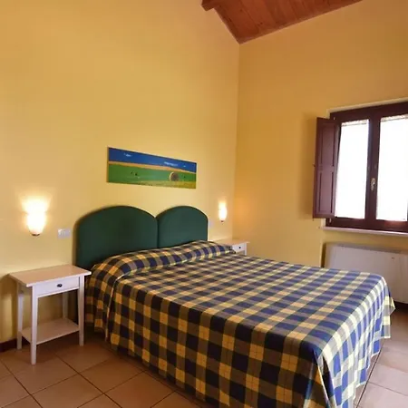 Lejlighed Sleeps 2 Pool Wifi T780857 *