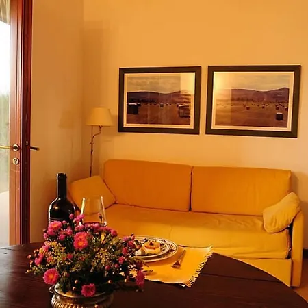 Sleeps 2 Pool Wifi T780857 *