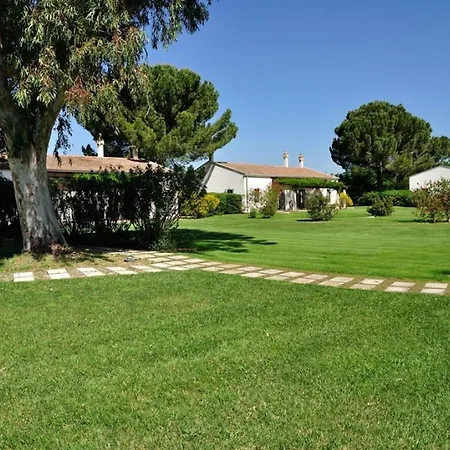 Sleeps 2 Pool Wifi T780857 Lejlighed *
