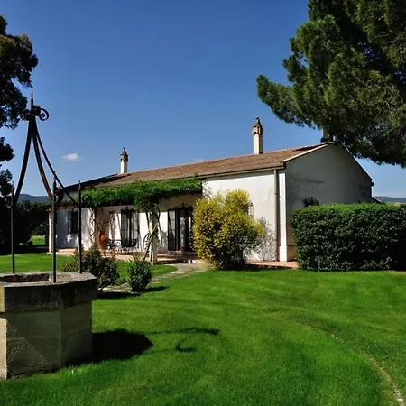 Sleeps 2 Pool Wifi T780857 *